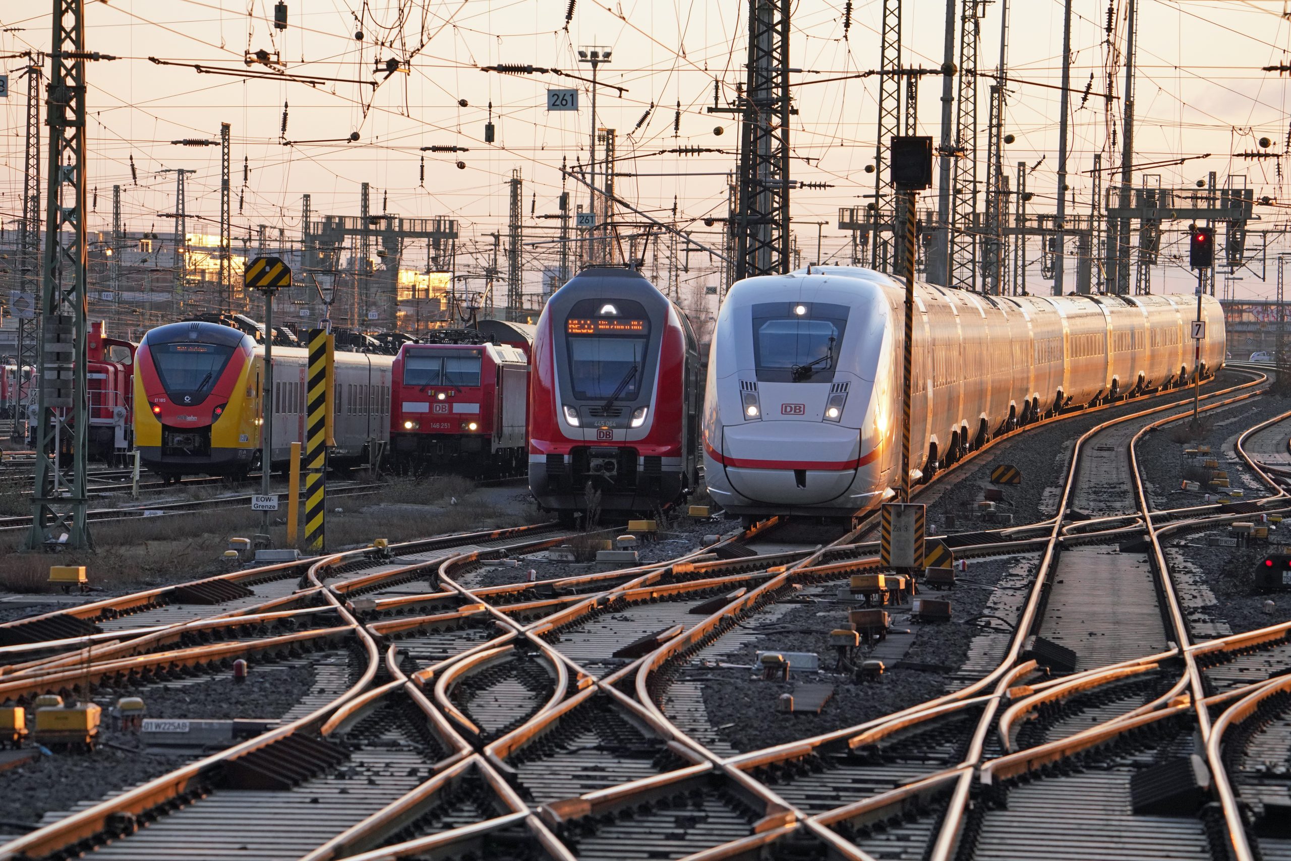Rail infrastructure: Different trains standing on a track system in Frankfurt main station